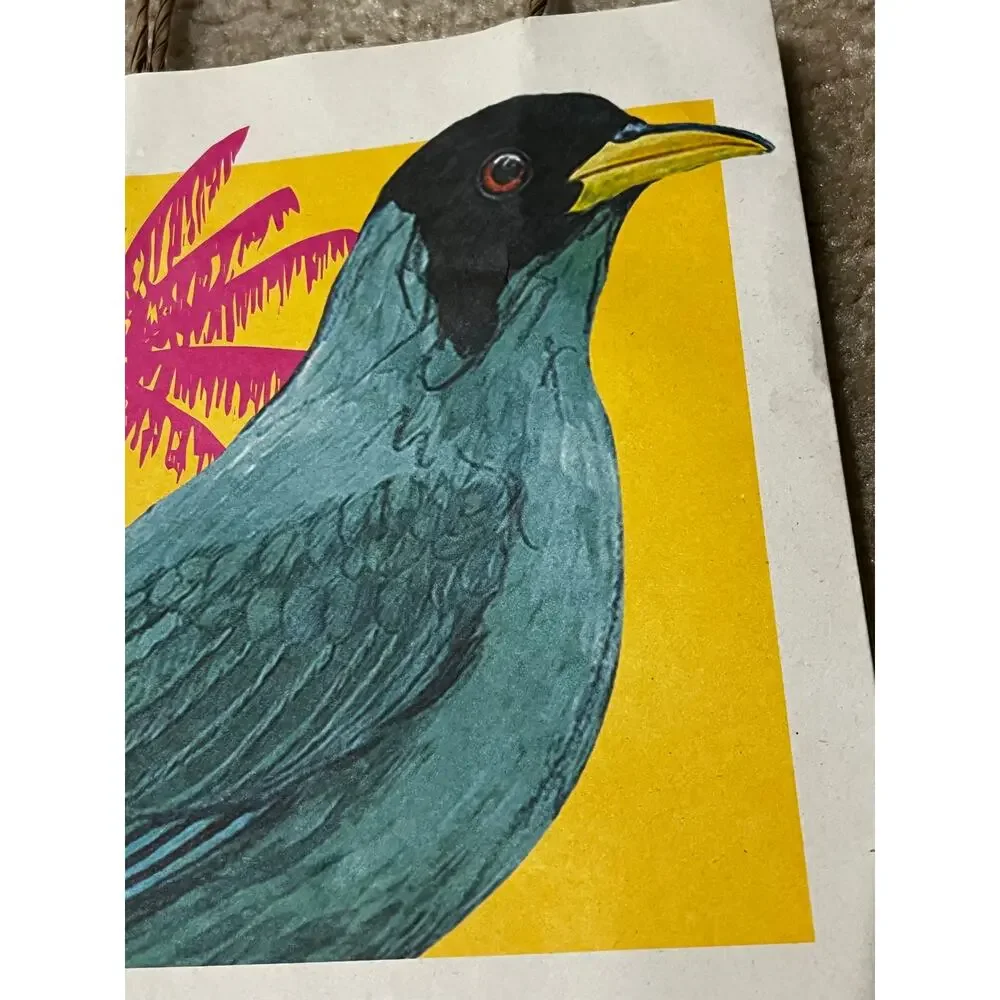 Cafe Quindio Colombian Coffee gift paper bag recycled materials Honeycreeper